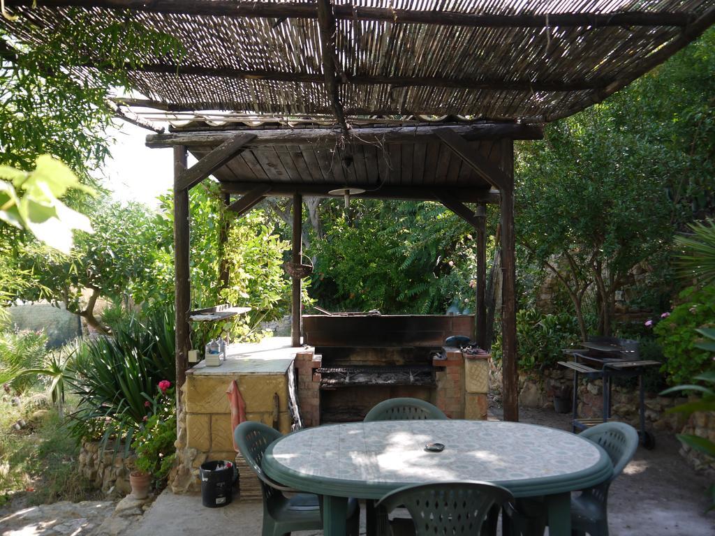 Casa Vacanze Laura Βίλα Καλτανισέττα Δωμάτιο φωτογραφία