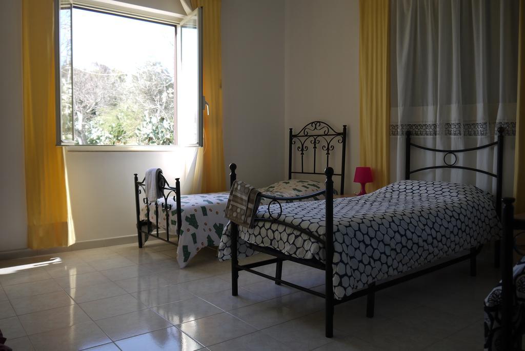 Casa Vacanze Laura Βίλα Καλτανισέττα Δωμάτιο φωτογραφία